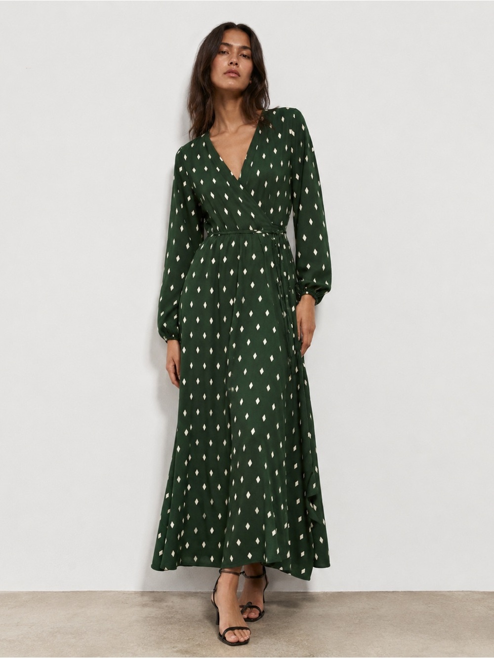 Agnes & Dora Green Diamond Print Faux Wrap Maxi Dress - Size S